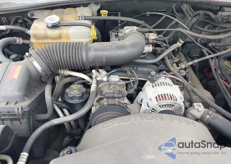 2005 Jeep Liberty Sport from USA, damaged, VIN 1J4GL48K15W574866